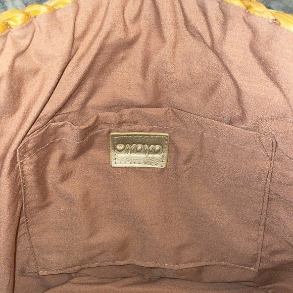 XOXO BASKET PURSE​​ - Picture 4 of 5